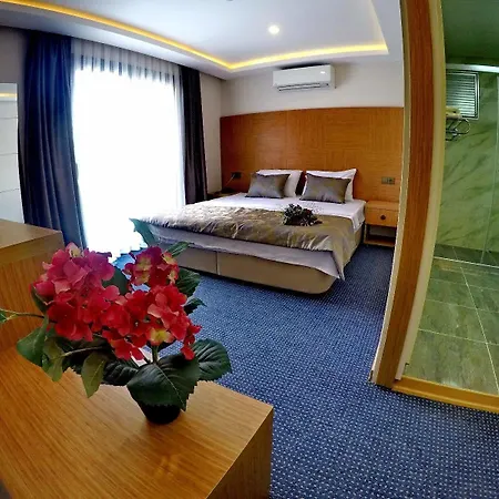 Hotel My