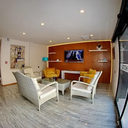 My 2* Cesme