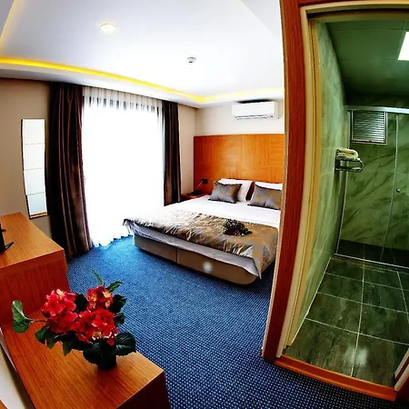 My Hotel 2*
